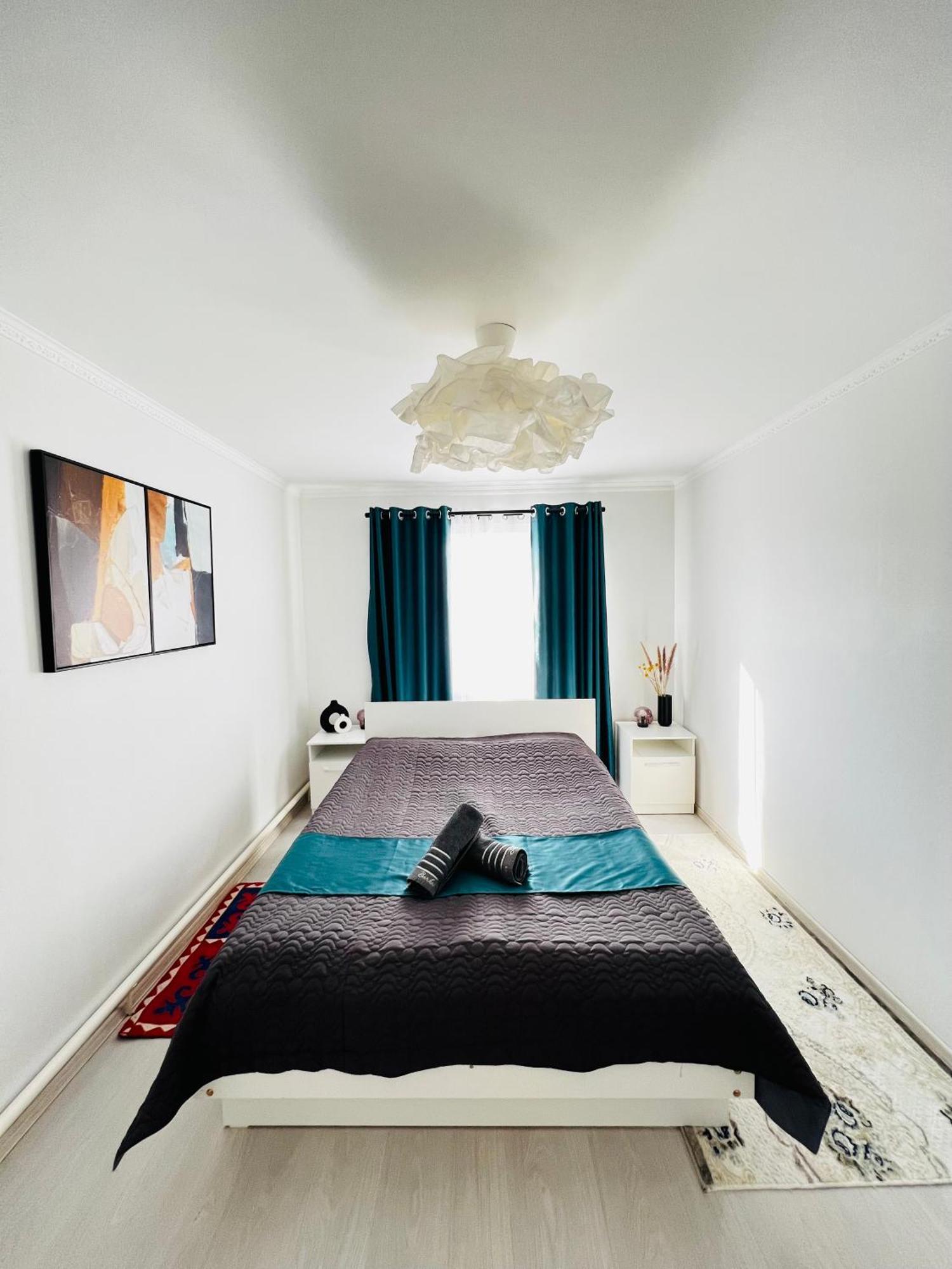 Guesthouse Greathome Каракол Экстерьер фото