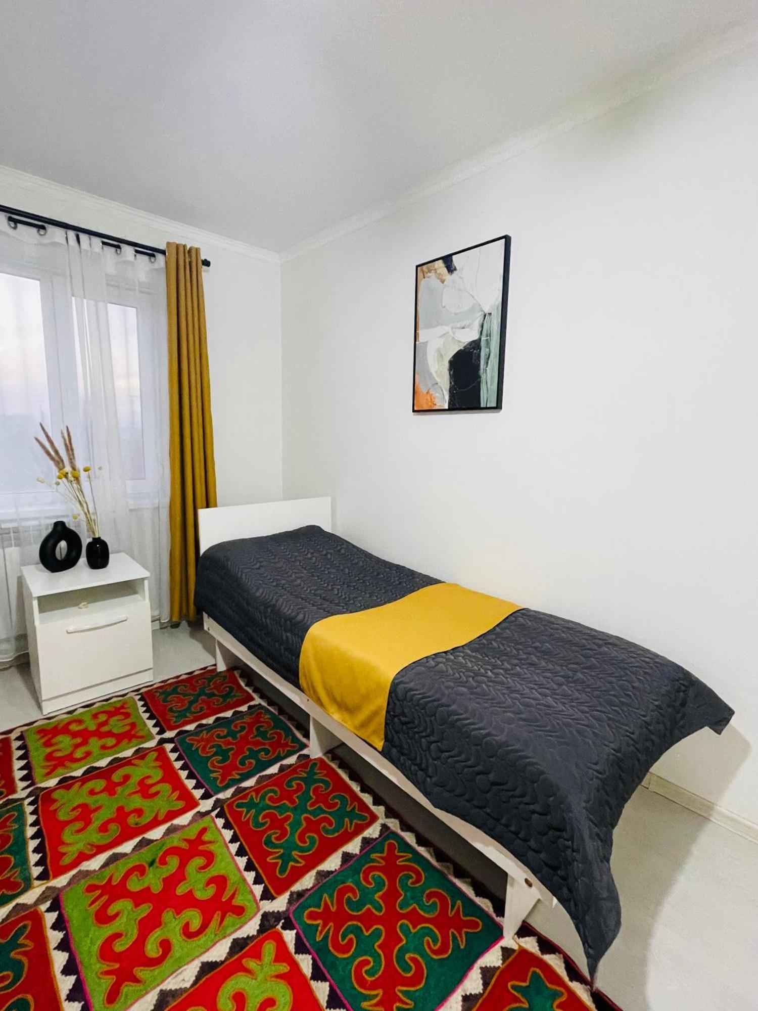 Guesthouse Greathome Каракол Экстерьер фото