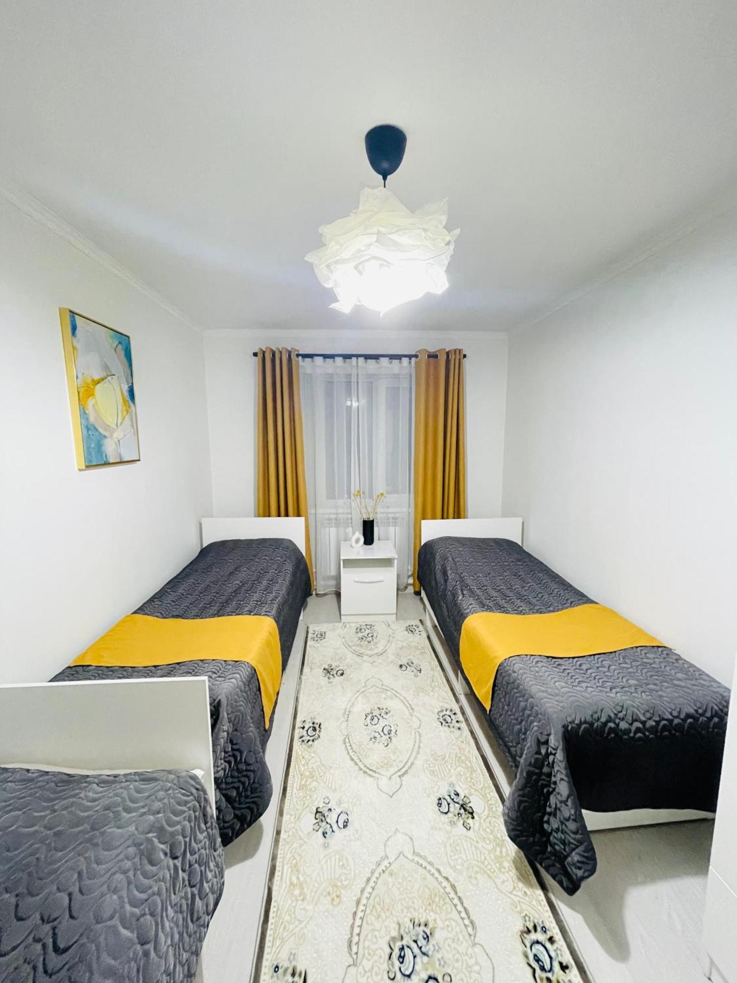 Guesthouse Greathome Каракол Экстерьер фото