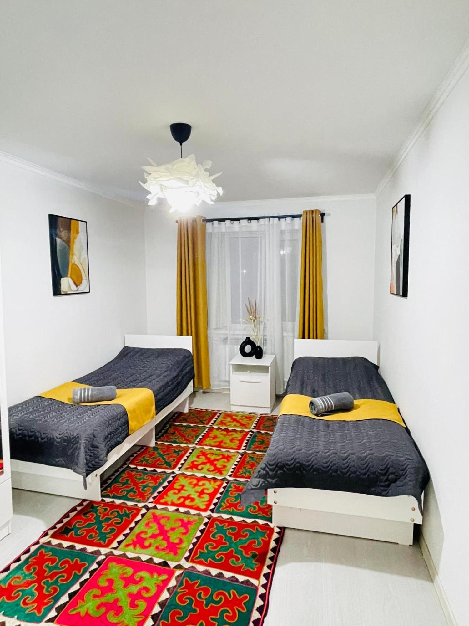 Guesthouse Greathome Каракол Экстерьер фото