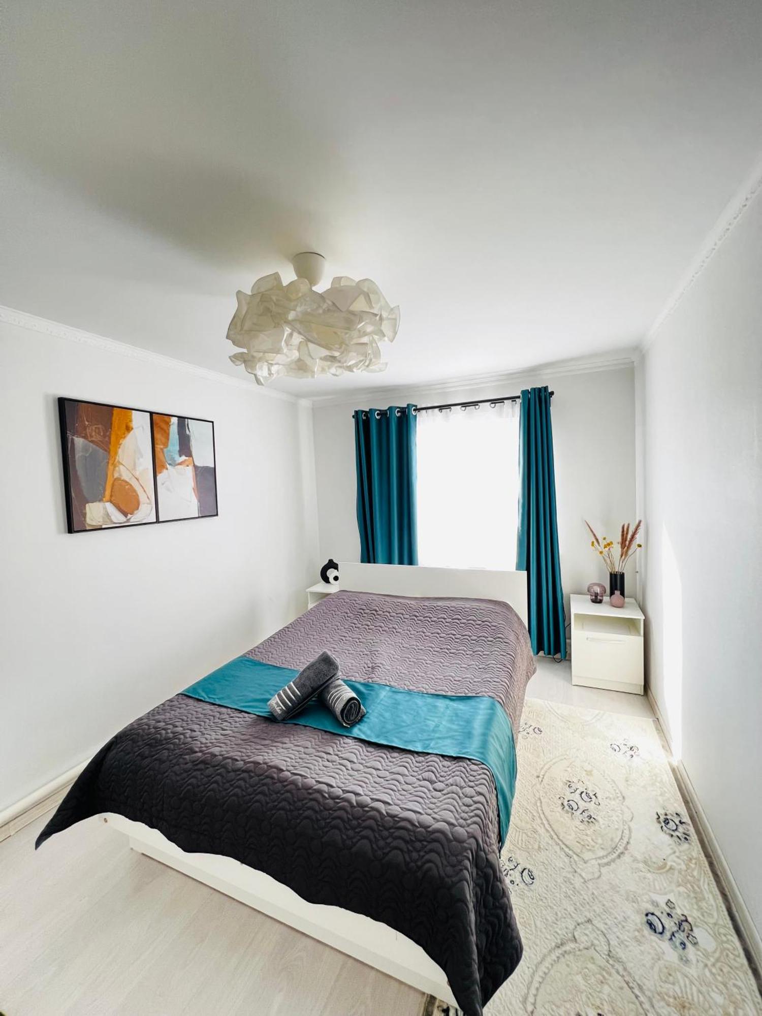 Guesthouse Greathome Каракол Экстерьер фото
