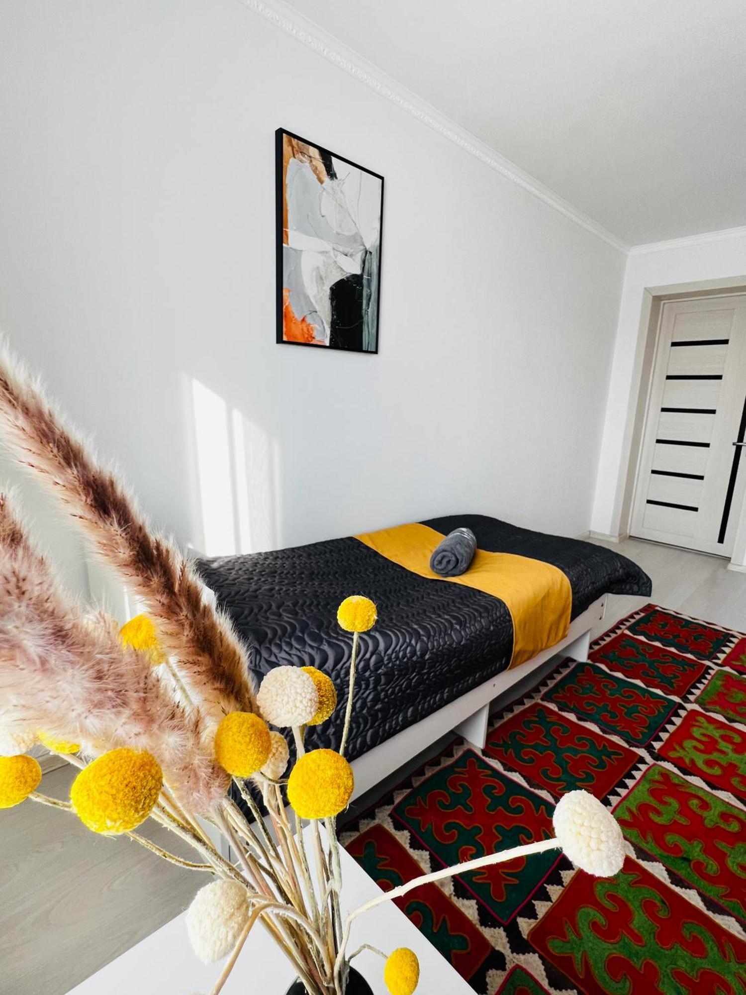 Guesthouse Greathome Каракол Экстерьер фото
